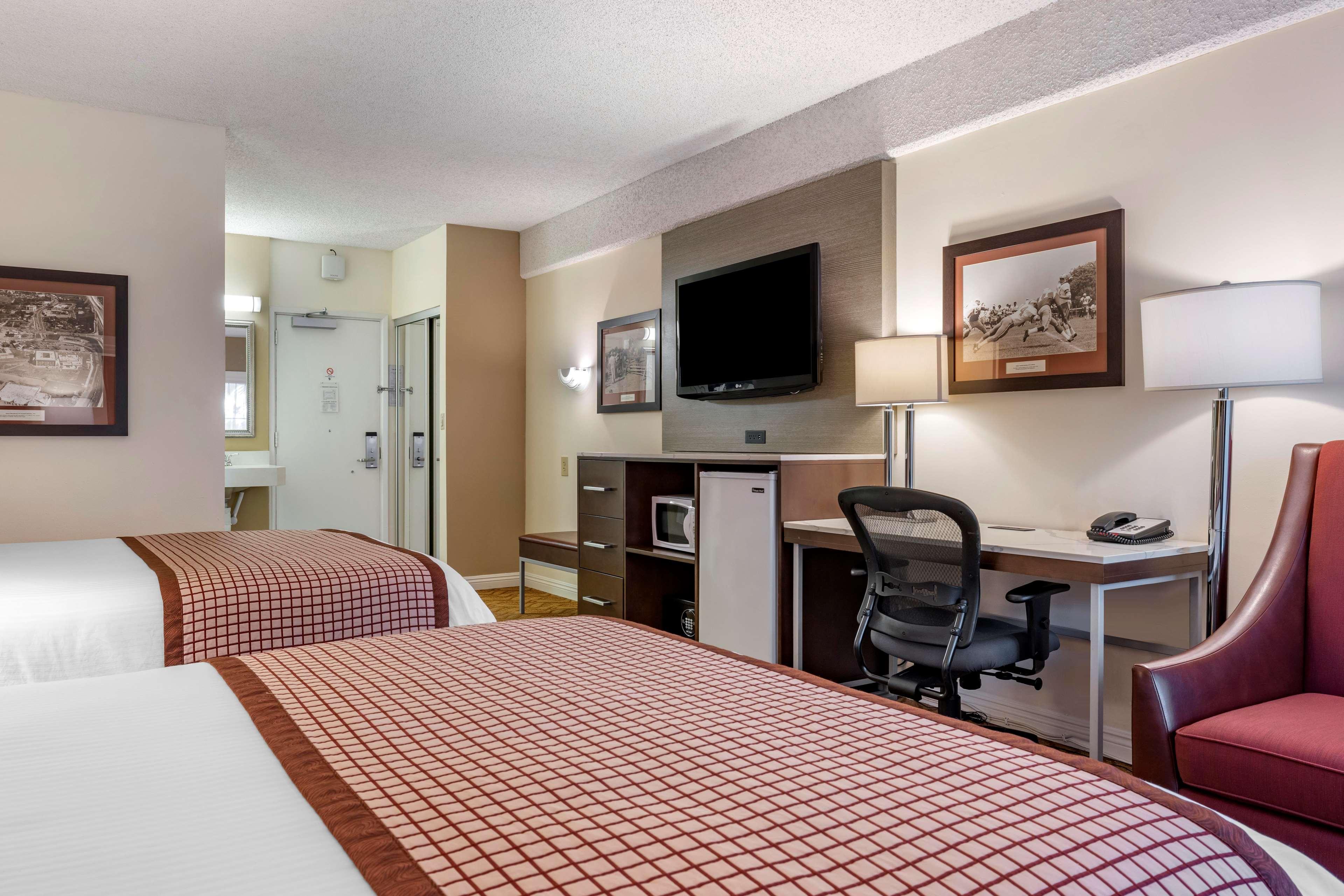 Best Western Plus Thousand Oaks Inn Exterior foto