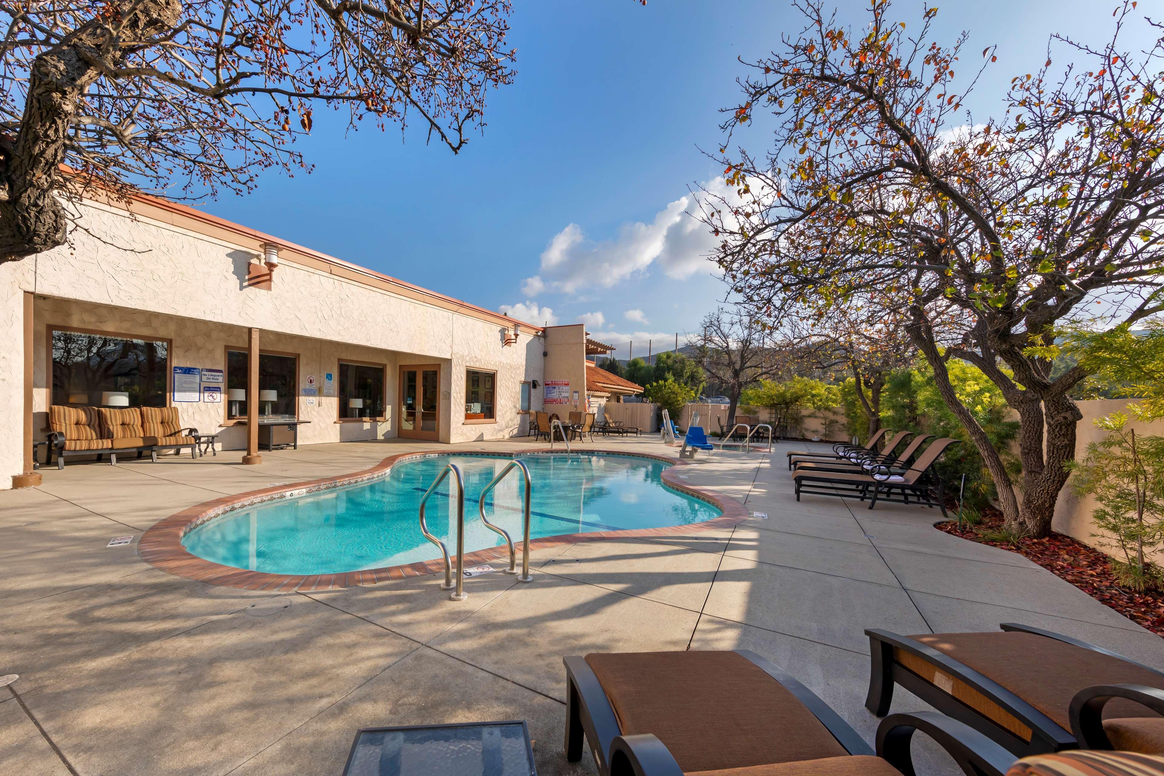 Best Western Plus Thousand Oaks Inn Exterior foto