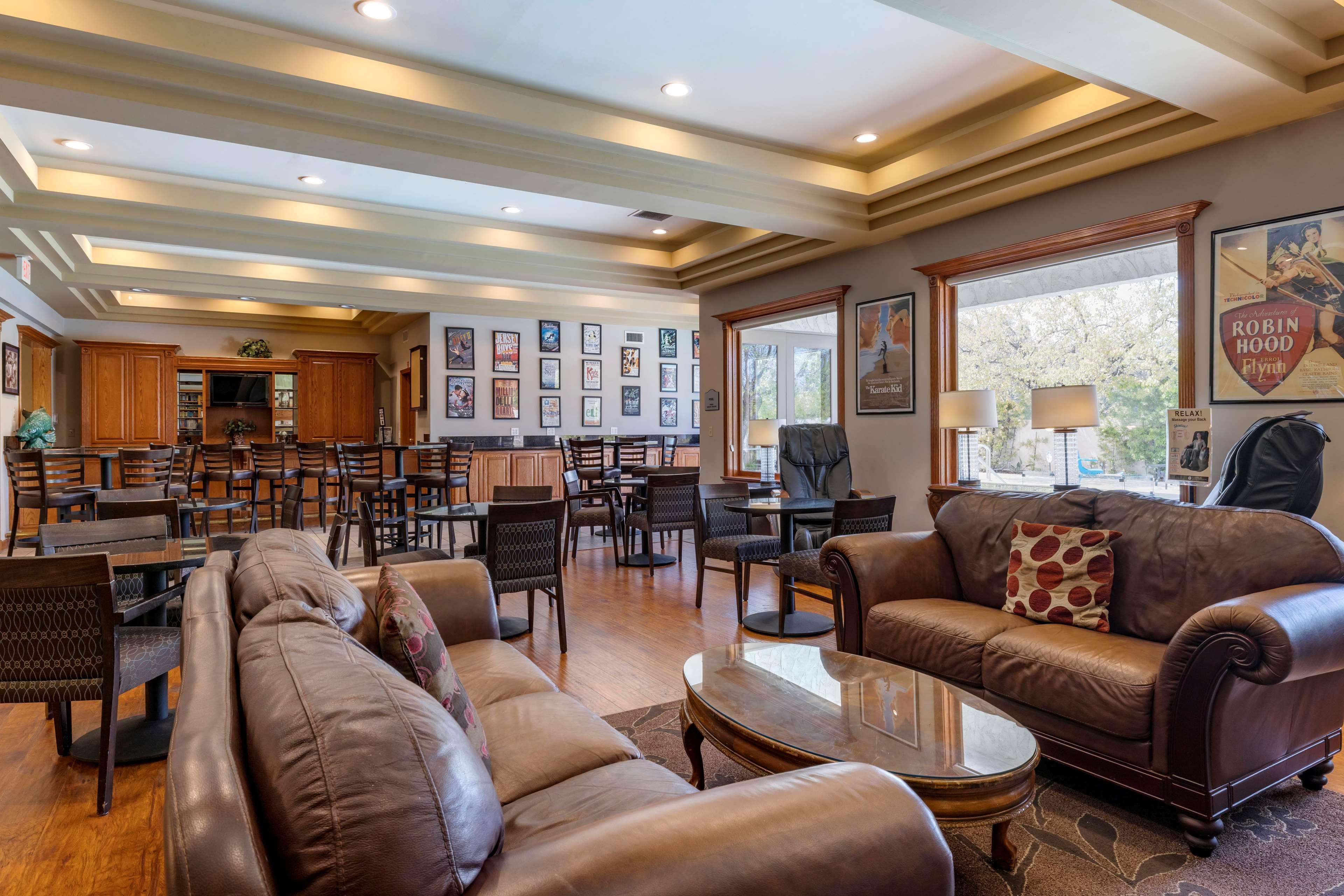 Best Western Plus Thousand Oaks Inn Exterior foto